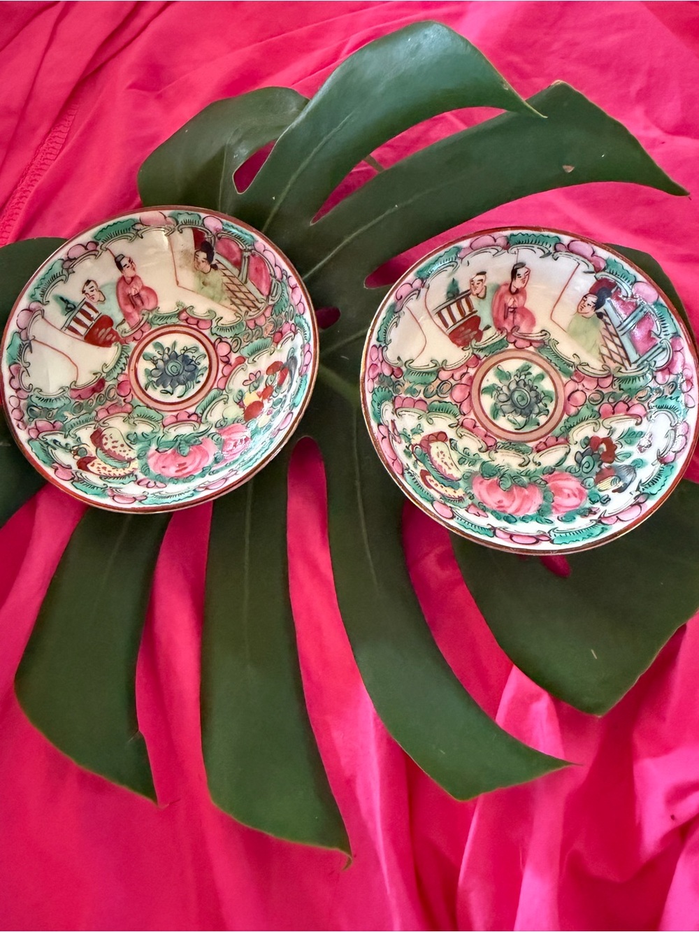 VIntage pair of 4” MCM Famille Rose Medallion sauce bowls